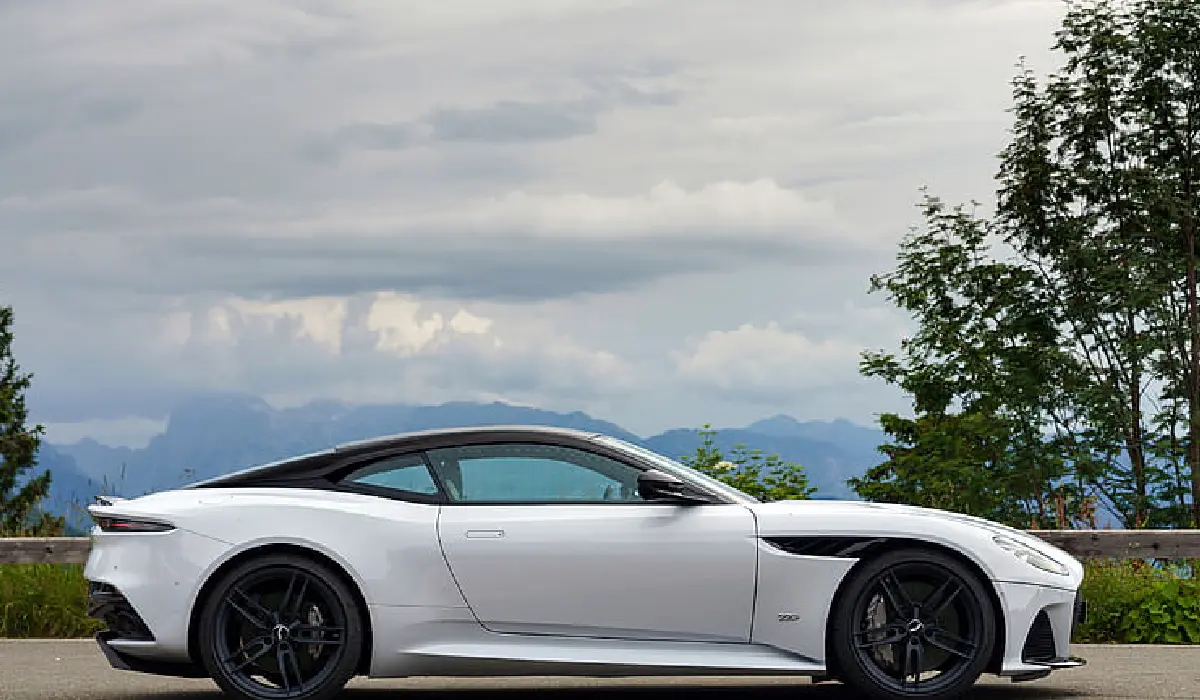 Aston Martin - DBS Coupe - Sports Car Rentals - Preowned Sports Car - Exclusive Concierge Club-01.webp